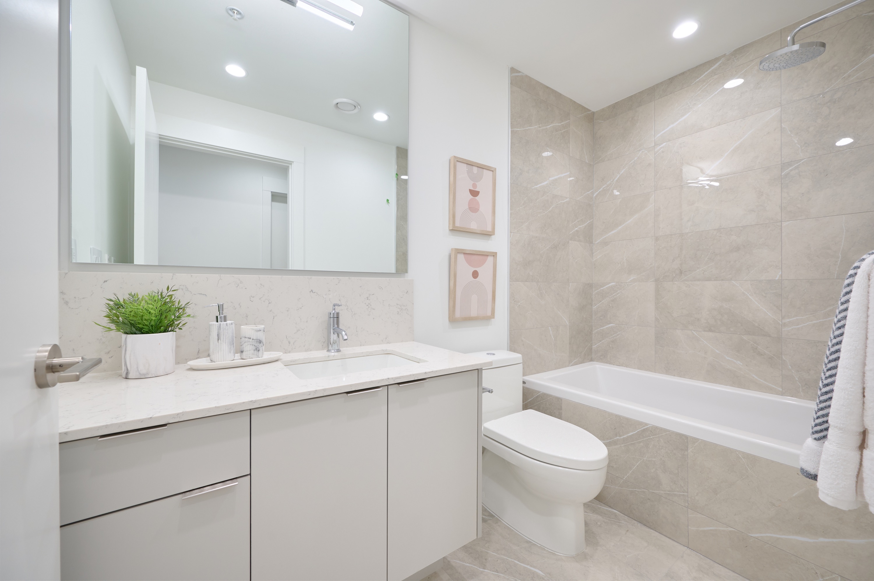 Bathtub